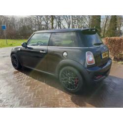 Mini Mini 1.6 John Cooper Works 211 PK