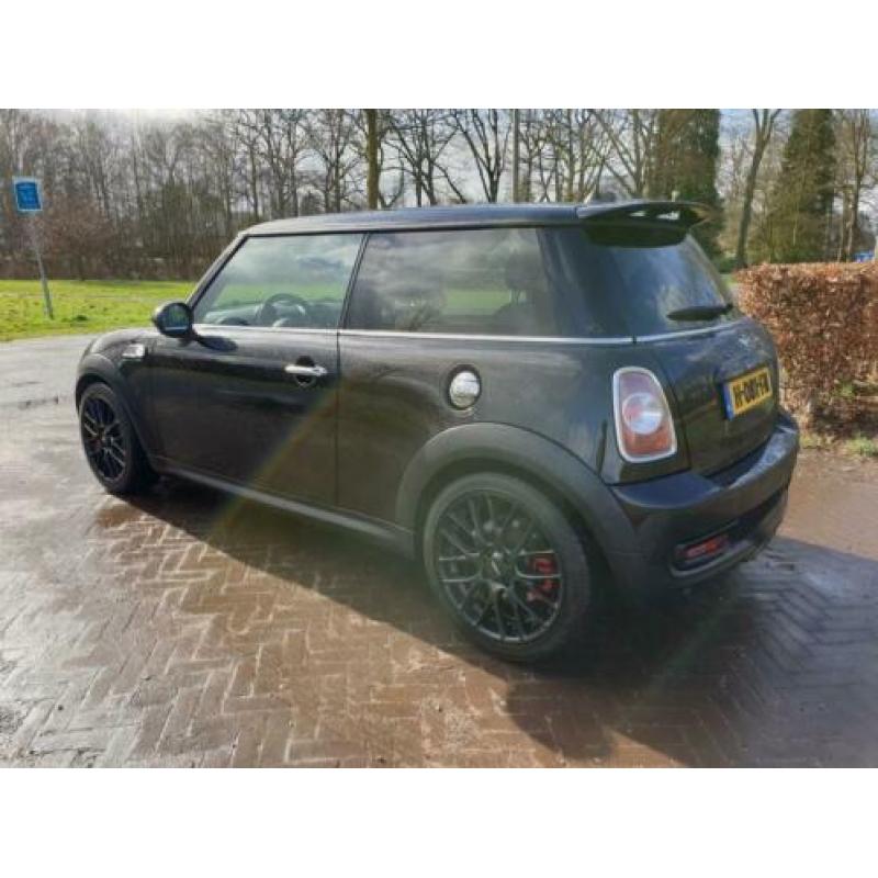 Mini Mini 1.6 John Cooper Works 211 PK