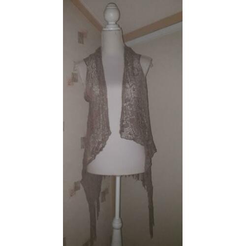 Kanten vest, Cream! z.g.a.n.