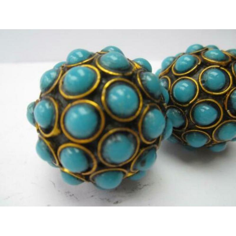 Antieke koperen stressballen met stenen,