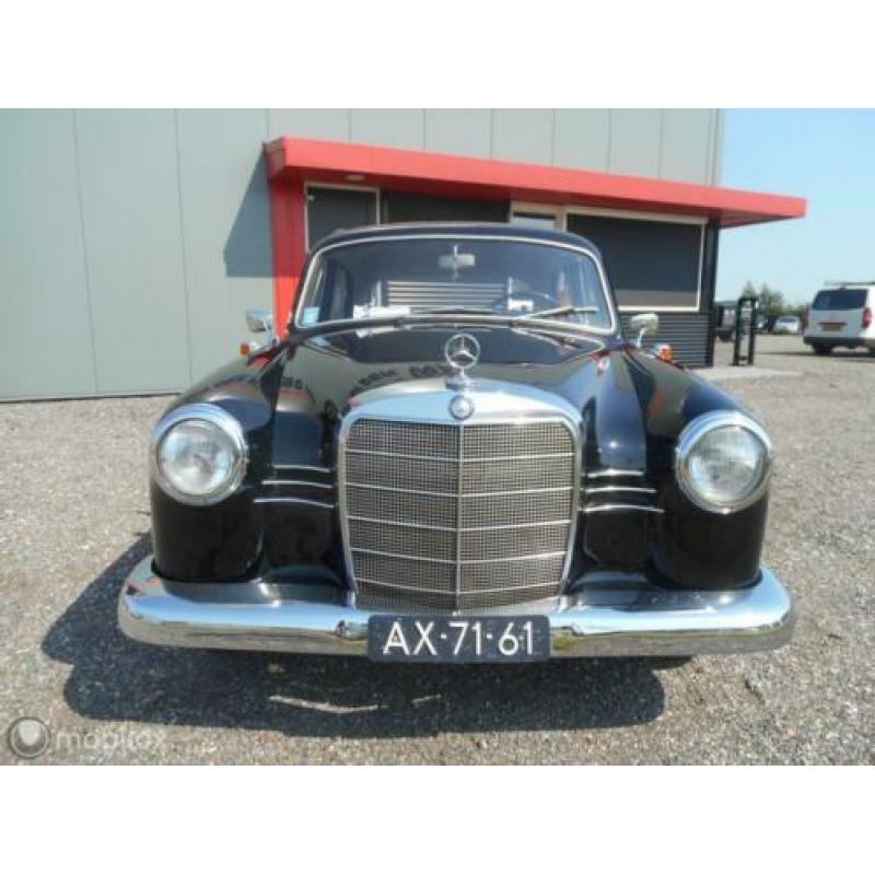 Mercedes 180 Ponton Ponton