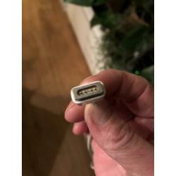 Gezocht: oplader macbook A1181 (Magsafe 60W)