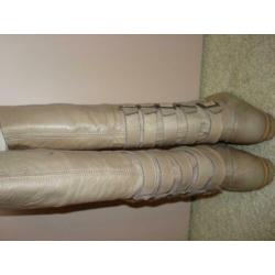 Beige leren laarzen mt 37 aangeboden