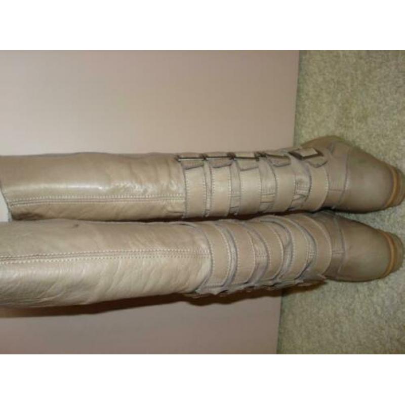 Beige leren laarzen mt 37 aangeboden