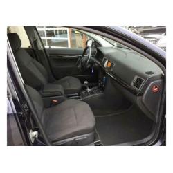 Opel Signum 2.2 ELEGANCE