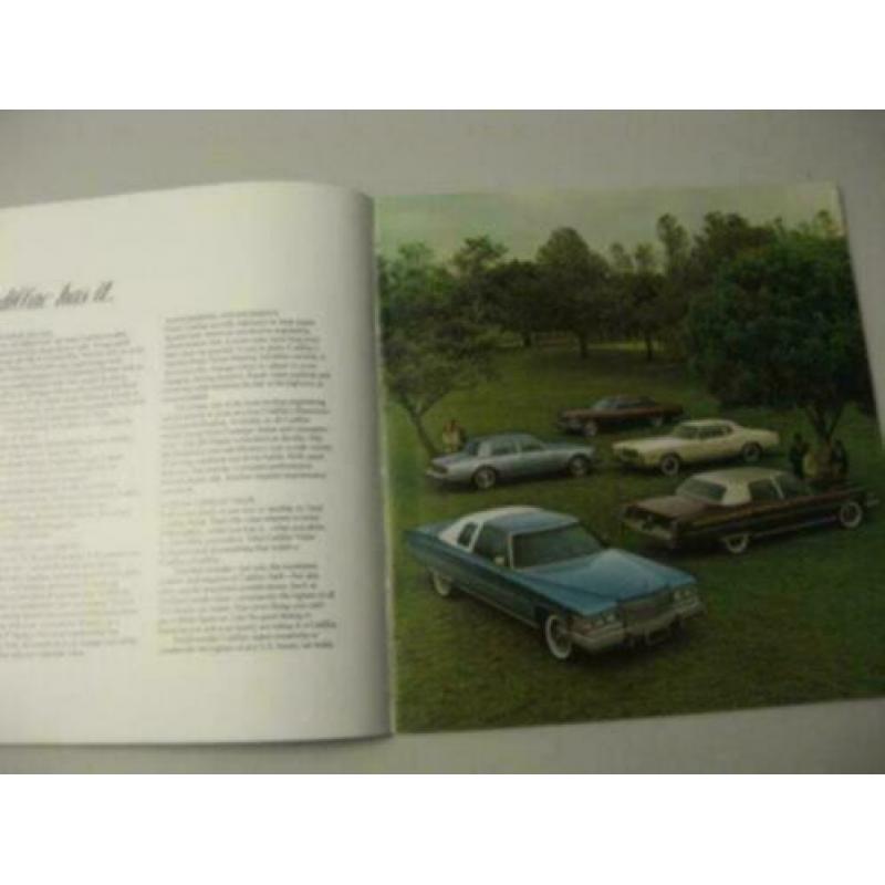 1976 Cadillac Brochure USA