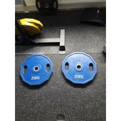 217,5 kg rubber gewichtschijven+ olympische stang +...