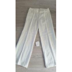 Leuke linnen broek maat 38 voor 10 euro.