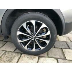 Nissan Qashqai 1.6 Connect Edition Pano Navi Cruise Facelift