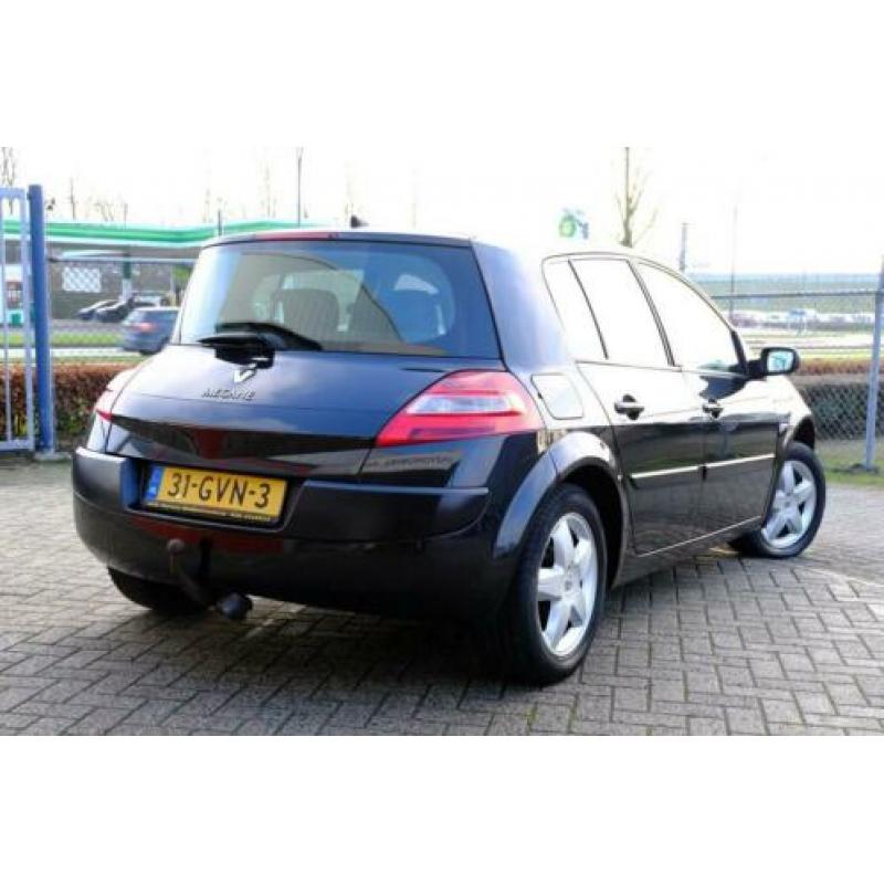 Renault Mégane 1.6-16V Business Line Navi/Clima/LMV