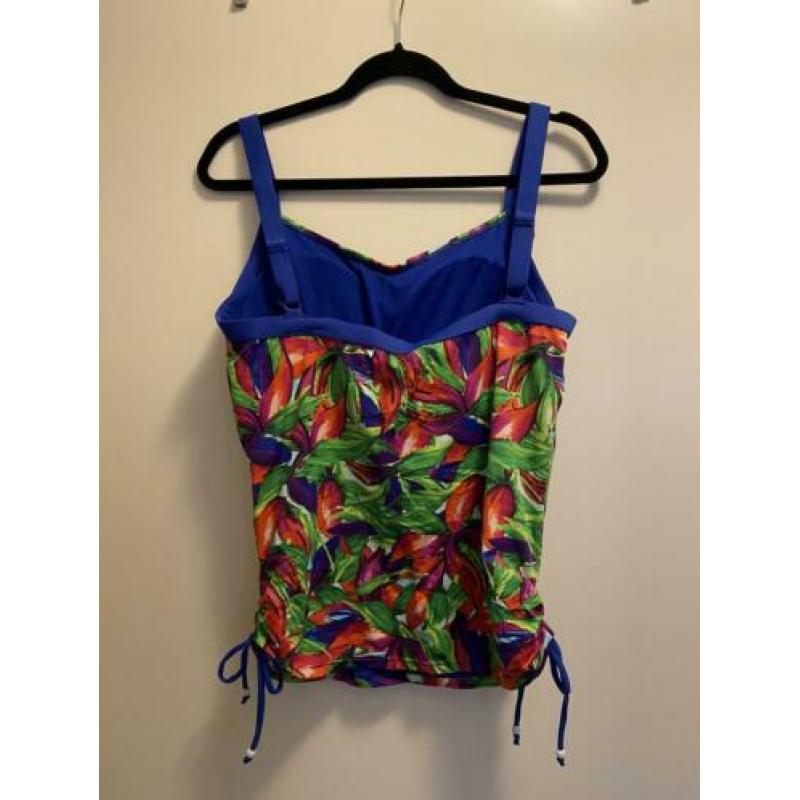 Tankini bovenstuk Yessica mt 42 broekje is van After Eeden