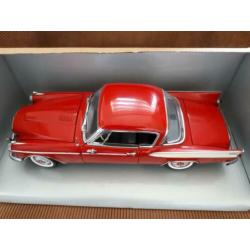 Studebaker Golden Hawk rood 1957 Motor City Classic 1:18 KRD