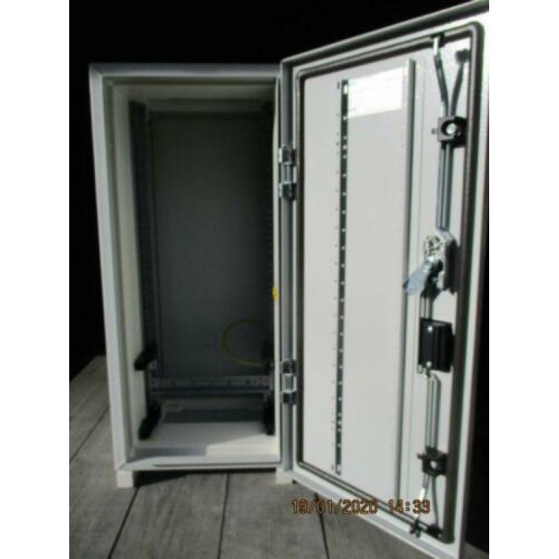 Hager Kast Leeg ( FR41E )