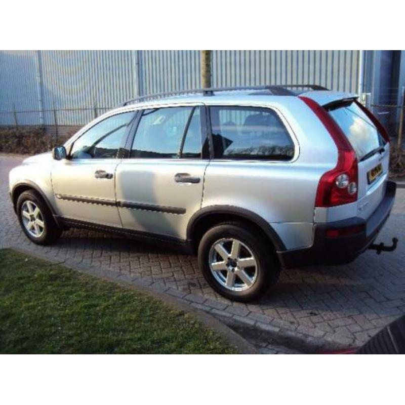Volvo XC90 Benzine 2.5T Geartronic 210PK (bj 2004)