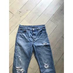 Levi’s 501 cropped jeans mt 30