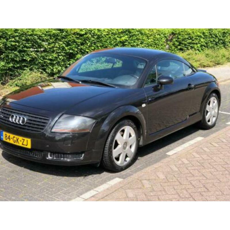 Audi TT 1.8 T Coupe Quattro 165KW 2001 Zwart Youngtimer!