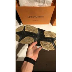 Balenciaga Triple s (40) (Gucci Louis vuiton dior ysl yeezy)