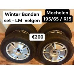 Kenwoon Radio -Cd speler // Banden