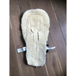 Bugaboo seatliner inleg lamsvacht zacht