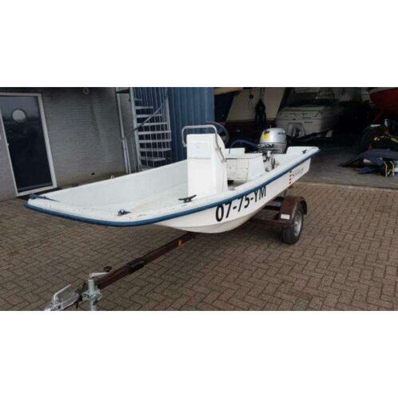 Platbodem visboot
