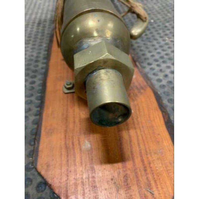 Messing waterpomp, pomp antiek