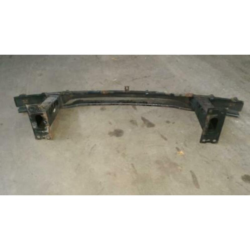 Bumper balk bmw e92 335e wordt gedemonteerd!