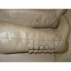 Beige leren laarzen mt 37 aangeboden