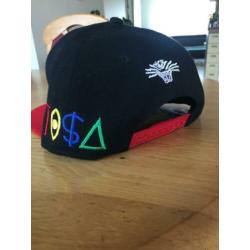 Snapback petten €10 P/S