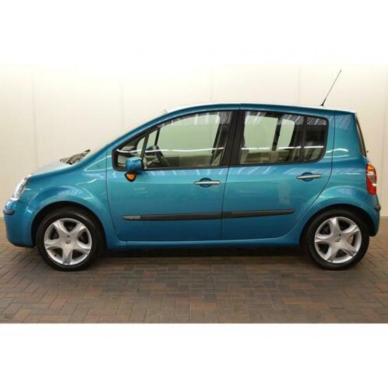 Modus Privilege 1.6 16V Automaat - MOTORBLOK WARMGELOPEN