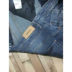 Desires leuke baggy stretch spijkerboek W 31 L 34.