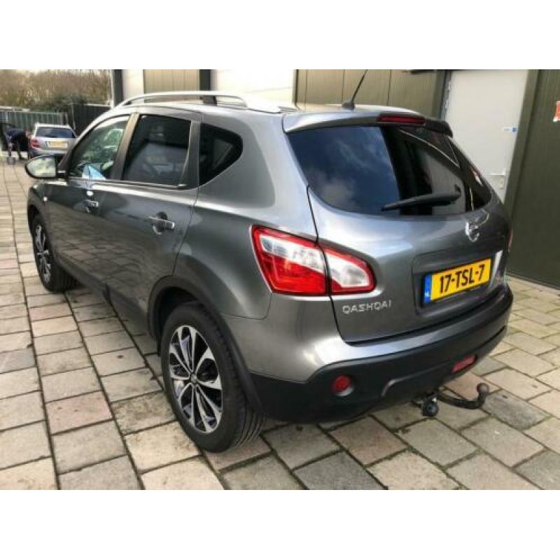Nissan Qashqai 1.6 Connect Edition Pano Navi Cruise Facelift