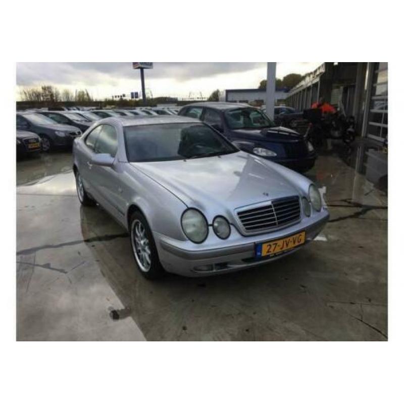 Mercedes-Benz CLK-klasse 200 Sport