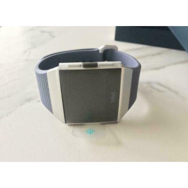 Fitbit Ionic - brand new