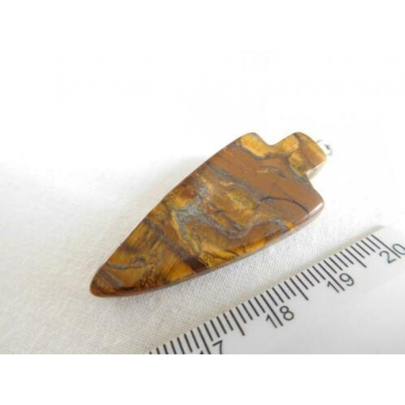 Hanger van tijgeroog 50 x 20 x 6 mm.