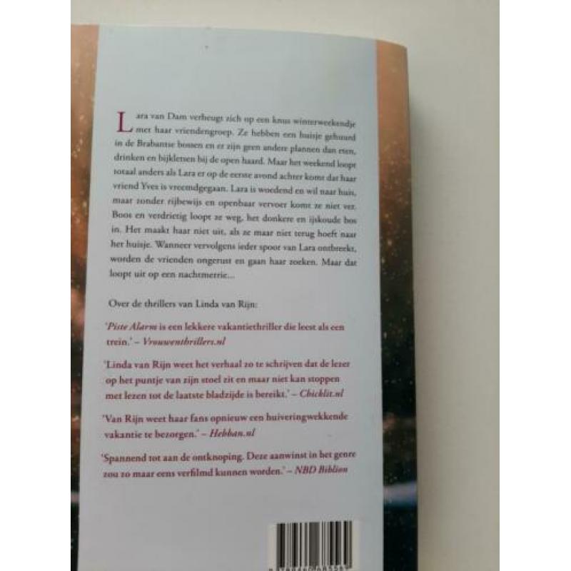 Linda van Rijn, 4 x literaire thrillers