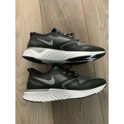 Nike schoenen, maat 43, NIEUW