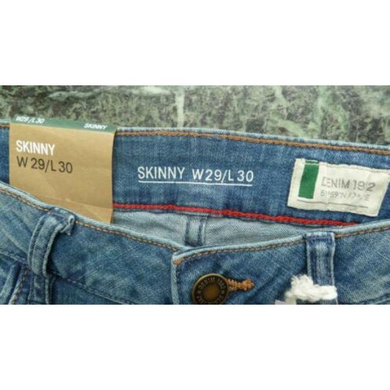Splinternieuwe skinny Spijkerbroek van Denim maat 29/30
