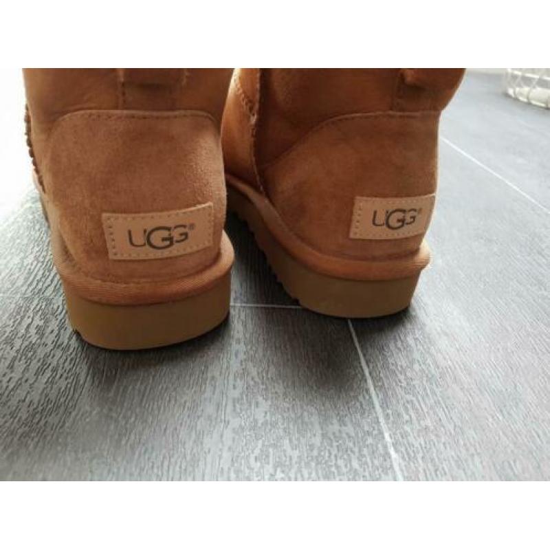 UGG classic mini II - maat 39