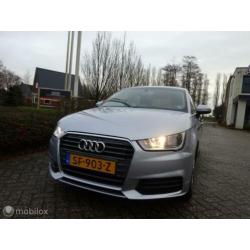 Audi A1 1.4 TDI Sportback '15 5drs. Navi/zeer nette auto!