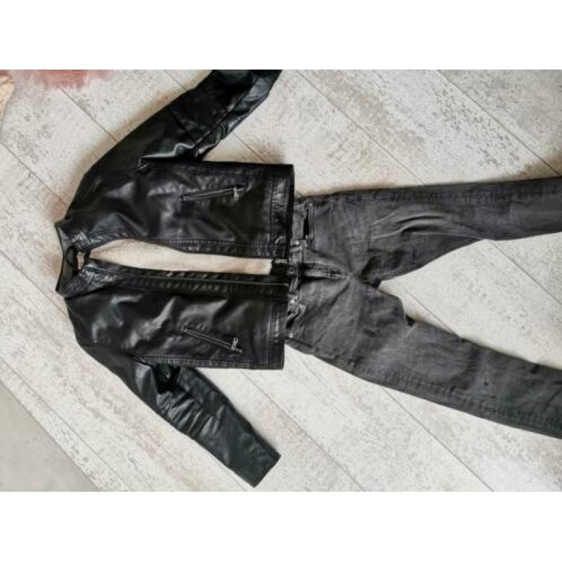 Stoere jongens kleding Mt 140