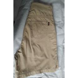 Didi beige korte broek met 4 zakken mt M zgan
