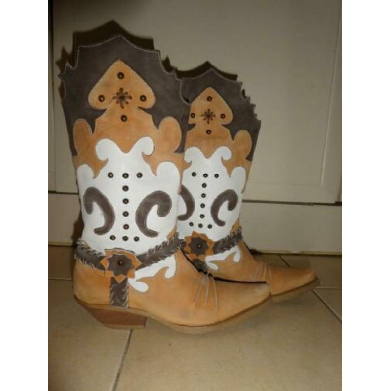 Phard laarzen western cowboy bruintinten crème maat 37 ZGAN