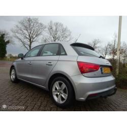Audi A1 1.4 TDI Sportback '15 5drs. Navi/zeer nette auto!