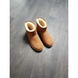 UGG classic mini II - maat 39
