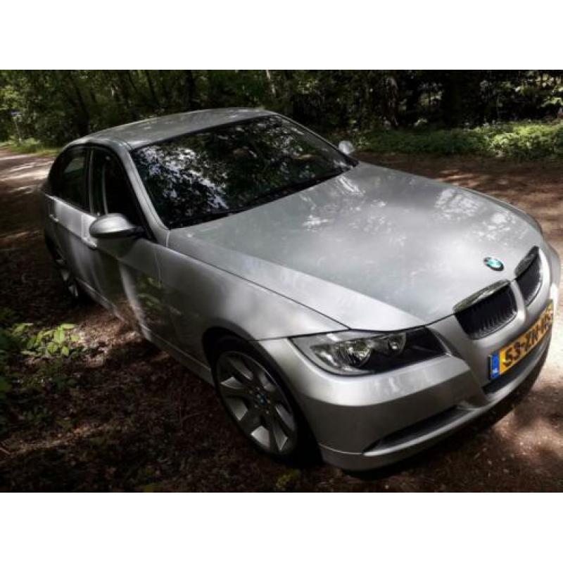 BMW 3-Serie 2.0 I 318 2008 Grijs