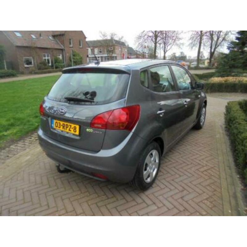 Kia Venga 1.4 66KW Seven bij Vakgarage®