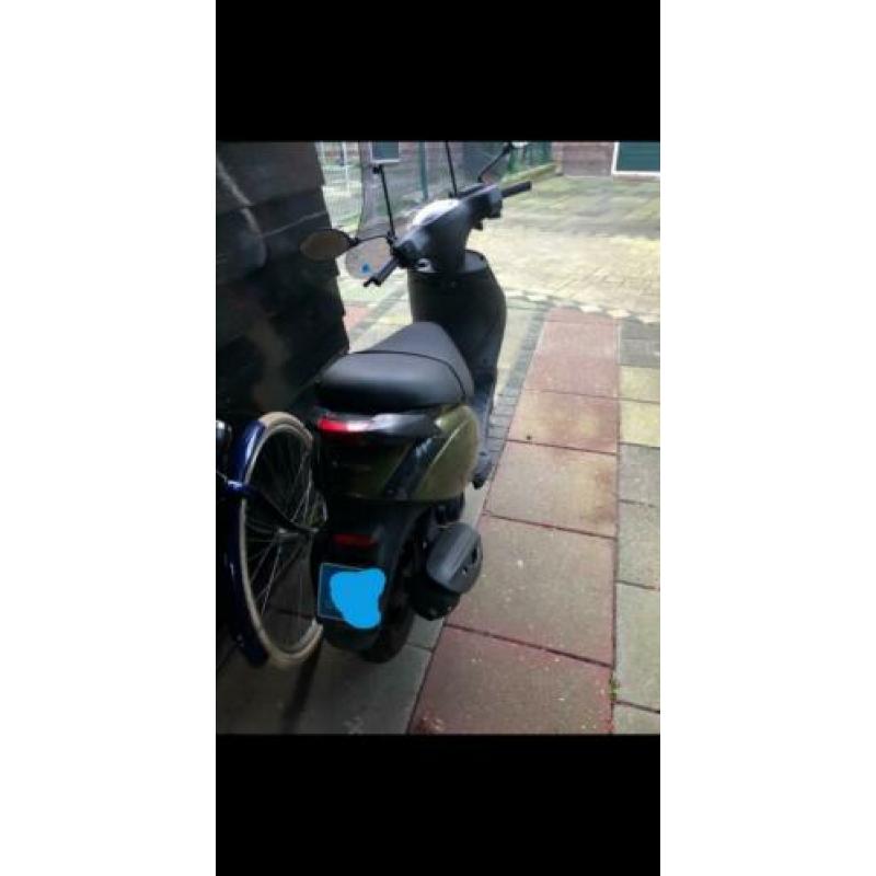 Piaggio zip 2000 injectie