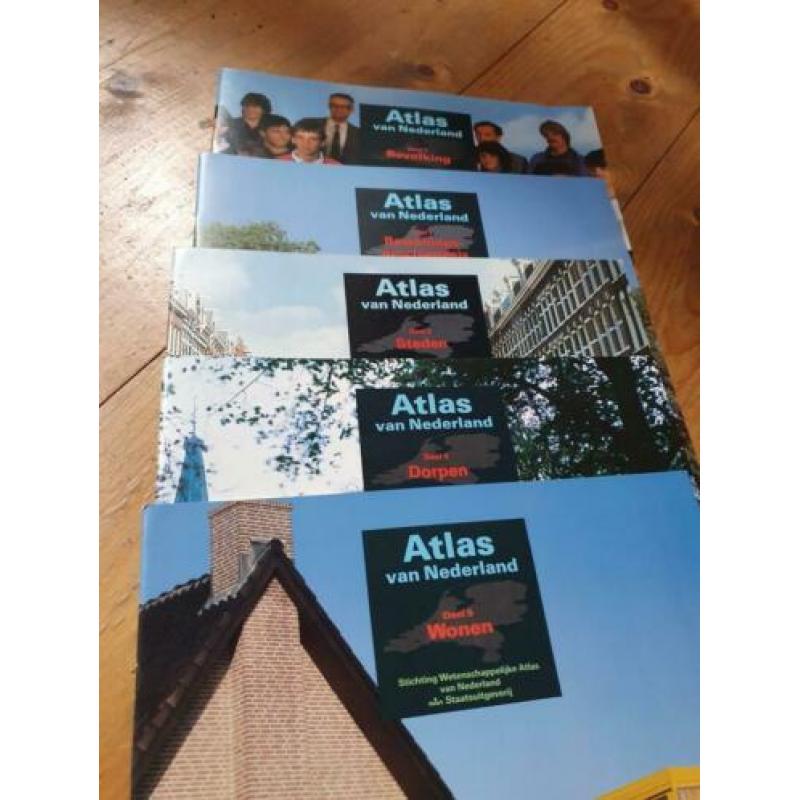Atlas van Nederland,staatsuitgeverij