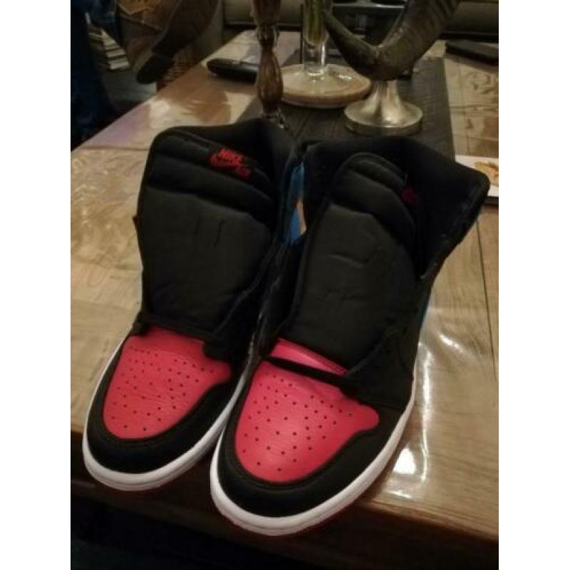 Nike Air Jordan 1 UNC to Chi