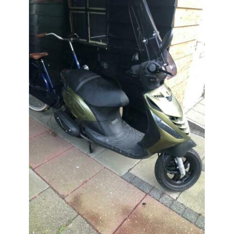 Piaggio zip 2000 injectie